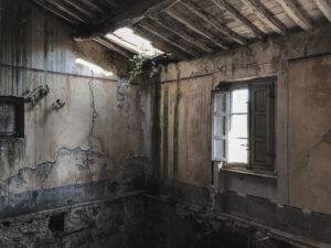 Villa Abbandonata del Preside Ufficiale Urbex Italia