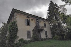 La Villa Che Attende, Case Abbandonate in Italia