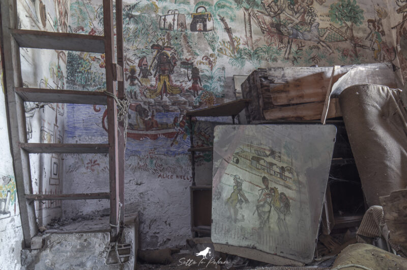 La Villa delle Favole di Nelly e Alice. Italia Abbandonata.