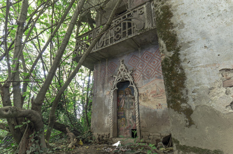 La Villa delle Favole di Nelly e Alice. Italia Abbandonata.